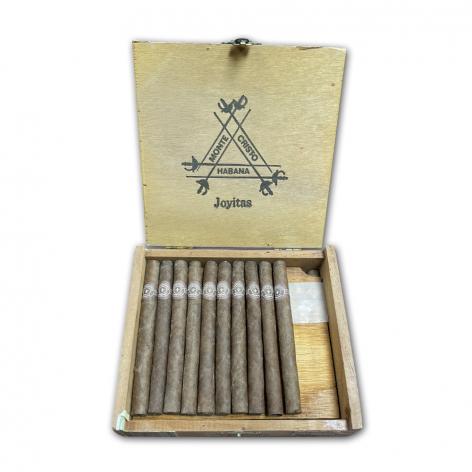 Lot 43 - Montecristo Joyitas