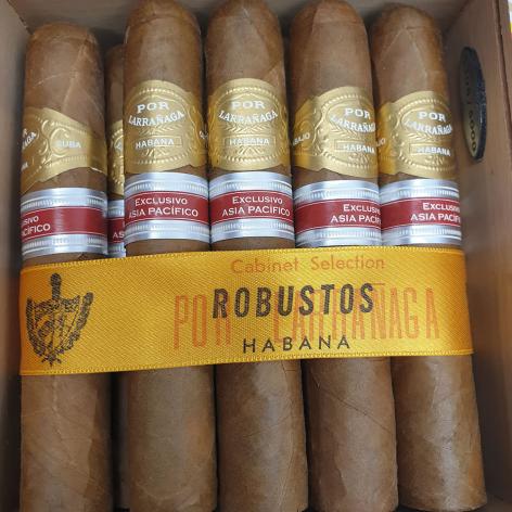 Lot 442 - Por Larranaga Robusto de Larranaga 