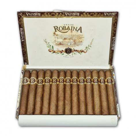 Lot 443 - Vegas Robaina Famosos