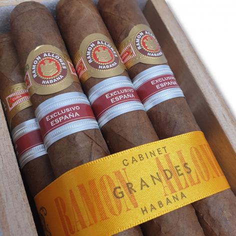 Lot 443 - Ramon Allones Grandes 