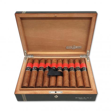 Lot 444 - Partagas Serie D No. 4 Reserva