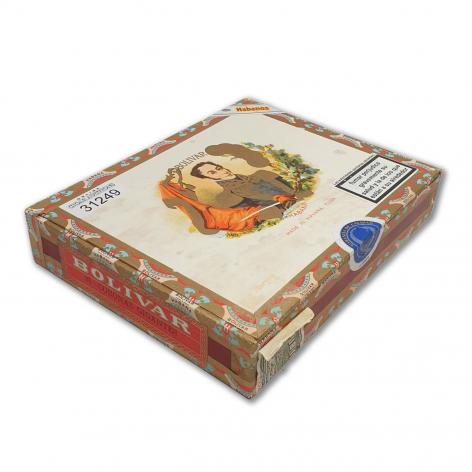 Lot 44 - Bolivar Coronas Gigantes 