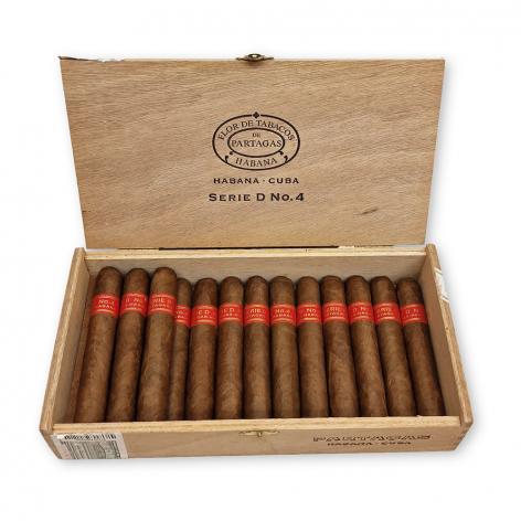 Lot 450 - Partagas Serie D No.4