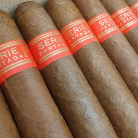 Lot 454 - Partagas Serie D No.4 