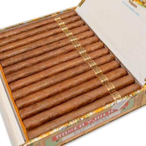 Lot 458 - Romeo y Julieta Churchills