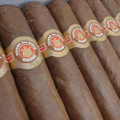 Lot 461 - Ramon Allones Specially Selected