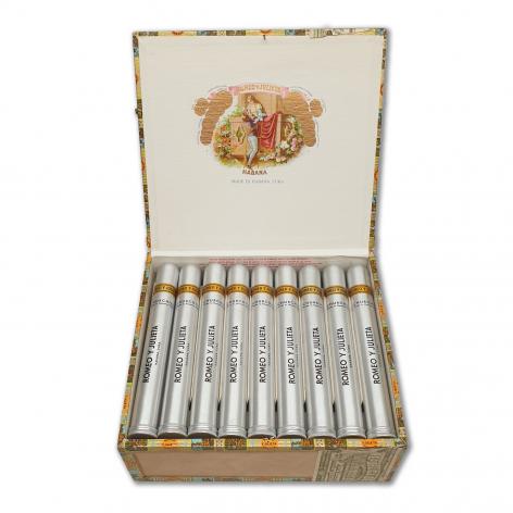 Lot 463 - Romeo y Julieta Churchills