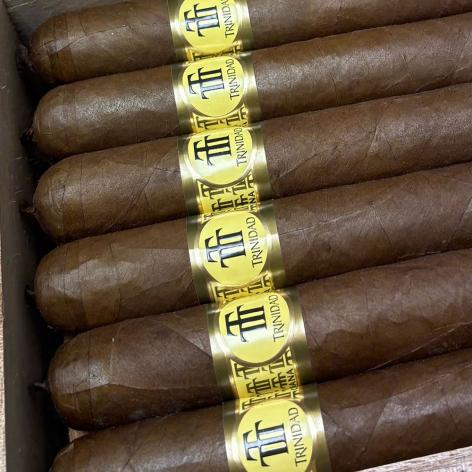 Lot 464 - Trinidad Esmeralda