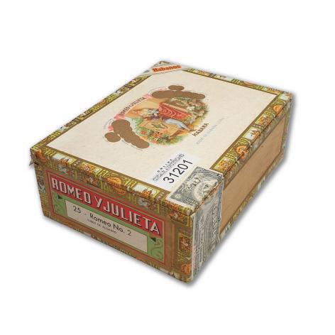 Lot 465 - Romeo y Julieta Romeo No. 2 