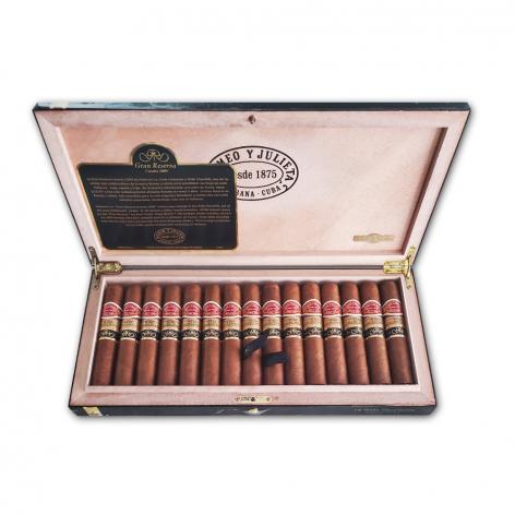 Lot 469 - Romeo y Julieta Wide Churchills Gran Reserva