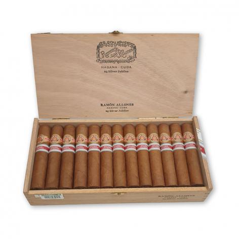 Lot 470 - Ramon Allones Silver Jubilee 