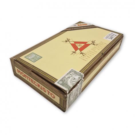 Lot 472 - Montecristo Robustos
