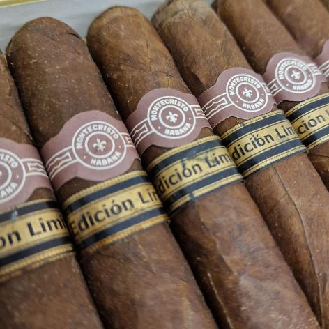 Lot 473 - Montecristo Robustos