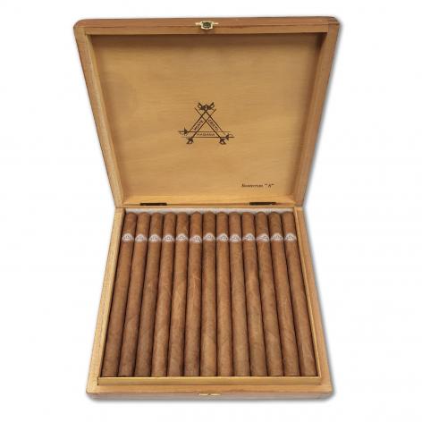 Lot 477 - Montecristo A