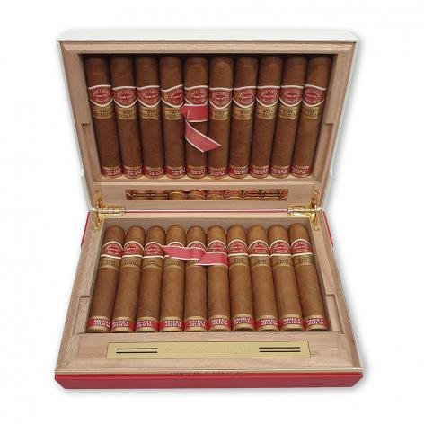 Lot 477 - Romeo y Julieta Wide Churchills Travel Humidor