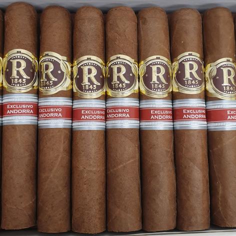 Lot 483 - Vegas Robaina Short Robaina 