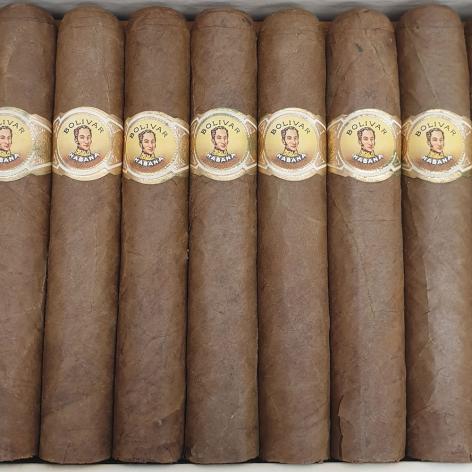 Lot 483 - Bolivar Royal Coronas