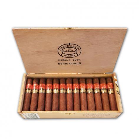 Lot 484 - Partagas Serie D No.5