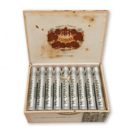 Lot 488 - H. Upmann Coronas Major 
