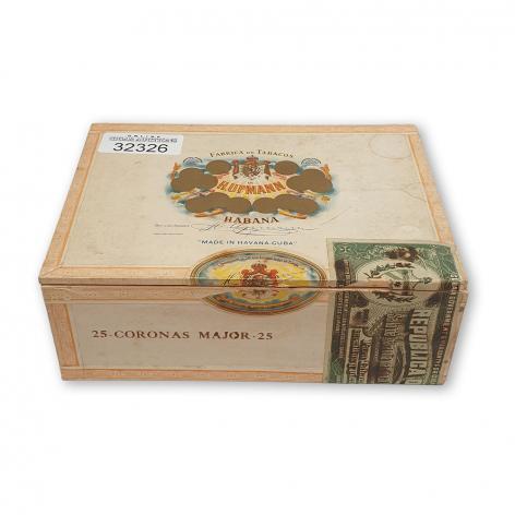 Lot 488 - H. Upmann Coronas Major 