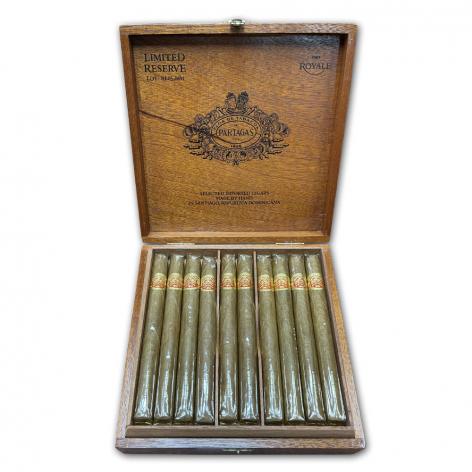 Lot 48 - Partagas Royale