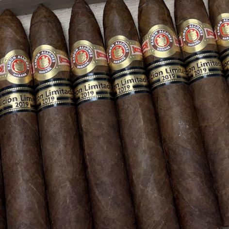 Lot 490 - Ramon Allones No. 2
