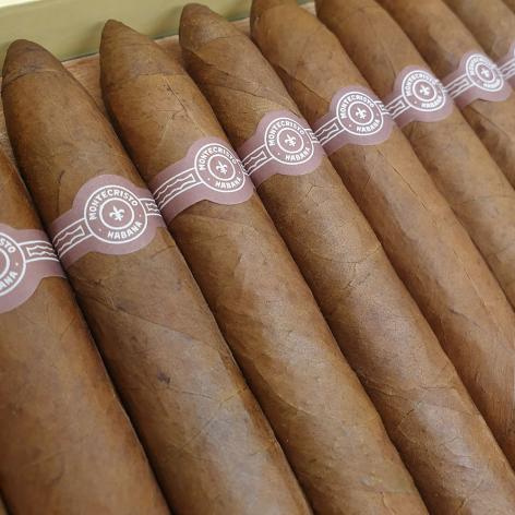 Lot 492 - Montecristo No. 2