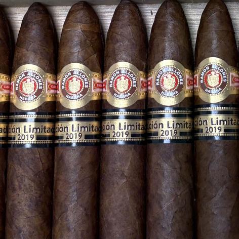 Lot 495 - Ramon Allones No. 2
