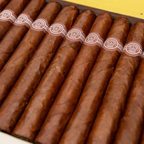 Lot 496 - Montecristo No. 4