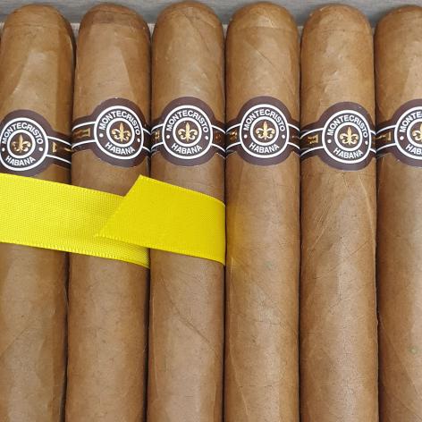 Lot 499 - Montecristo Double Edmundo Travel Humidor