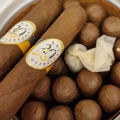 Lot 4 - Cohiba Siglo V - 30 Aniversario Jar