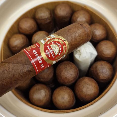 Lot 4 - H.Upmann Magnum 56
