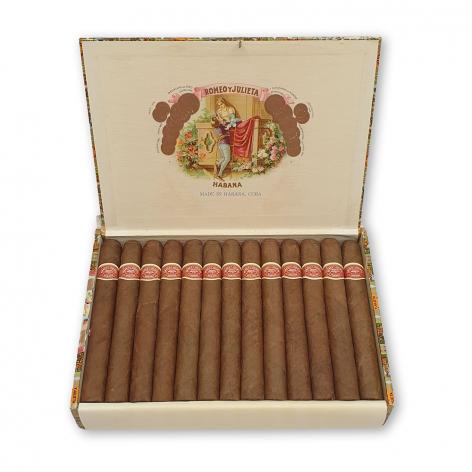 Lot 501 - Romeo y Julieta Coronas