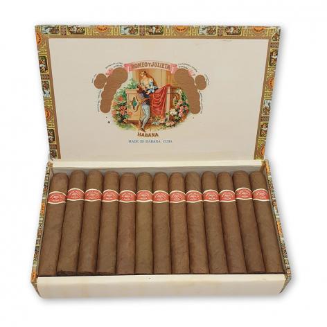 Lot 503 - Romeo y Julieta Exhibicion No.4