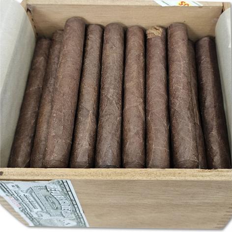 Lot 505 - Por Larranaga Petit Coronas