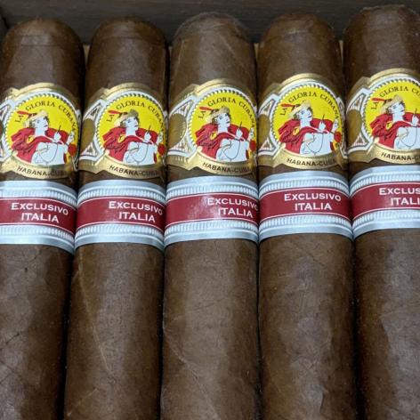 Lot 506 - La Gloria Cubana Invictos