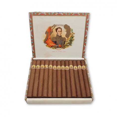 Lot 50 - Bolivar Coronas Gigantes 