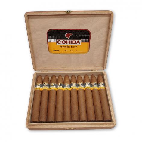 Lot 50 - Cohiba Piramides Extra