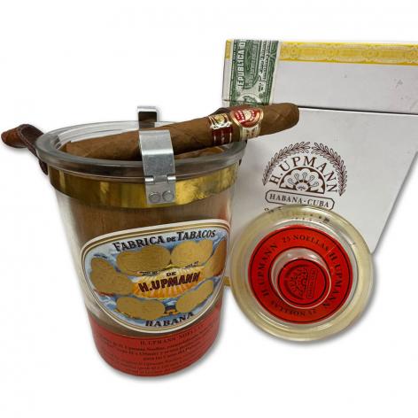 Lot 510 - H. Upmann Noellas