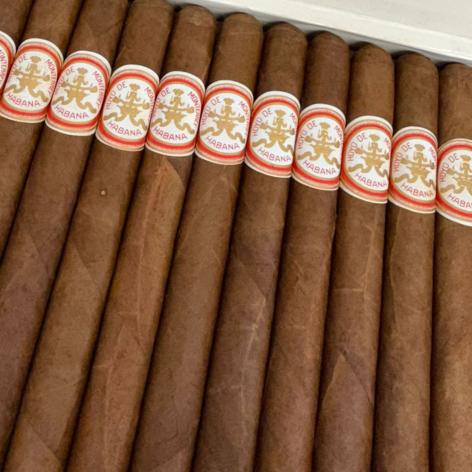 Lot 516 - Hoyo de Monterrey Churchills