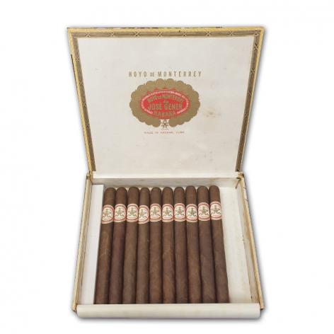 Lot 519 - Hoyo de Monterrey Double Coronas