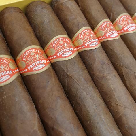 Lot 519 - Partagas Churchills de Luxe