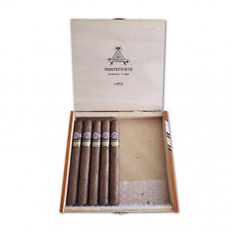 Lot 51 - Montecristo Dantes 