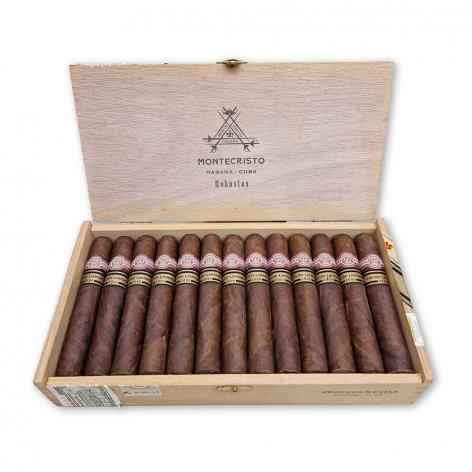 Lot 51 - Montecristo Robustos