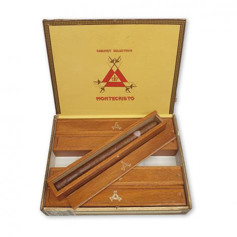 Lot 521 - Montecristo A
