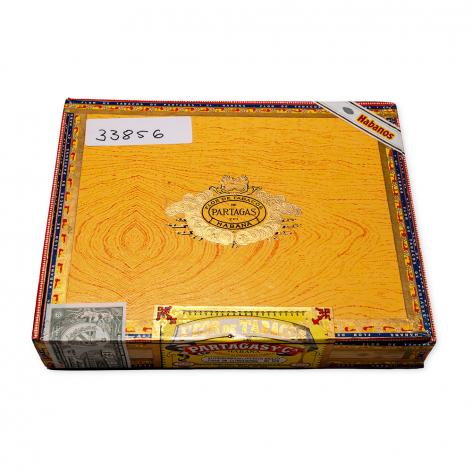Lot 524 - Partagas Churchill de Luxe