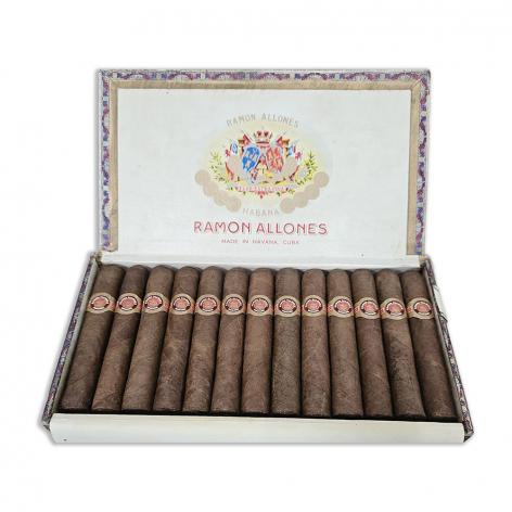 Lot 528 - Ramon Allones Specially Selected
