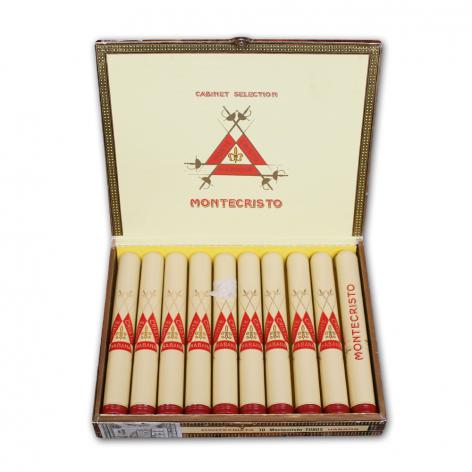 Lot 52 - Montecristo Tubos