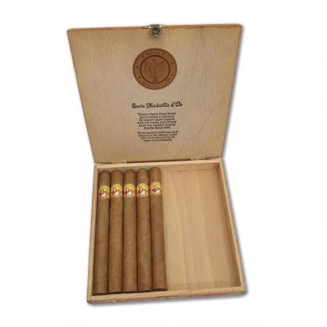 Lot 52 - La Gloria Cubana Medaille d&#39Or No. 2