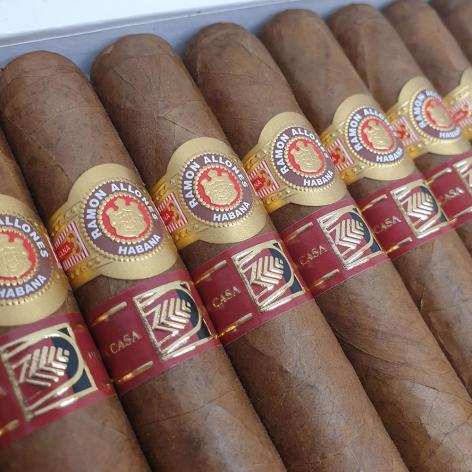 Lot 533 - Ramon Allones Superiores